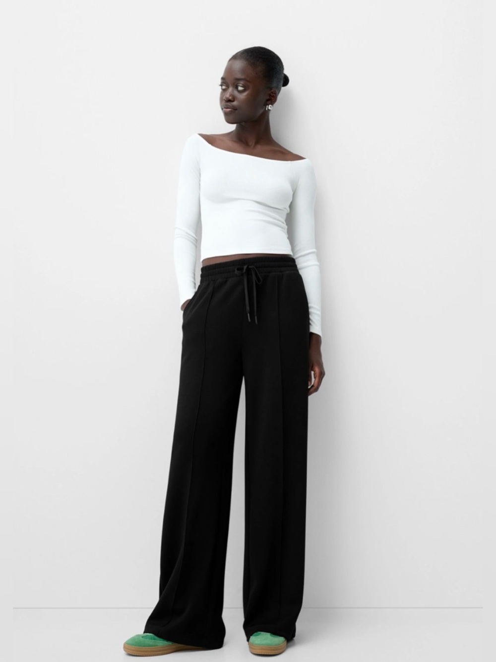 NWOT Bershka Wide Leg Jogger/Trouser